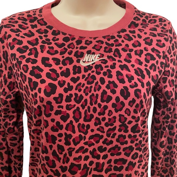 Nike Women's Long Sleeve T-shirt Cheetah Animal Print Pink XS 100% Cotton - Picture 2 of 7